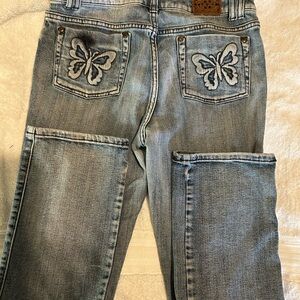 Butterfly Embroidered Arizona Jeans